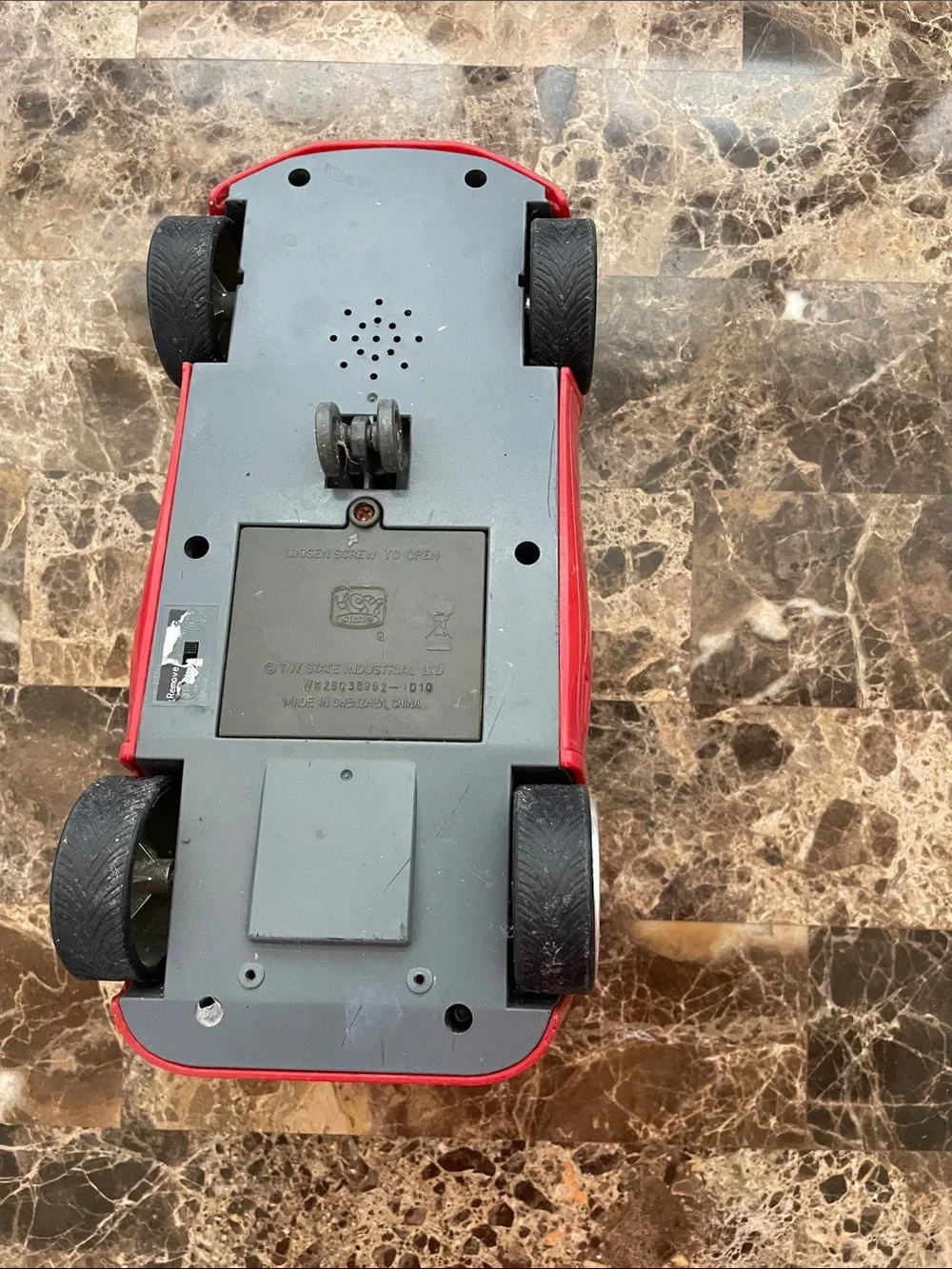 Red Remote Control Sports Car Toy batteries not working works manually